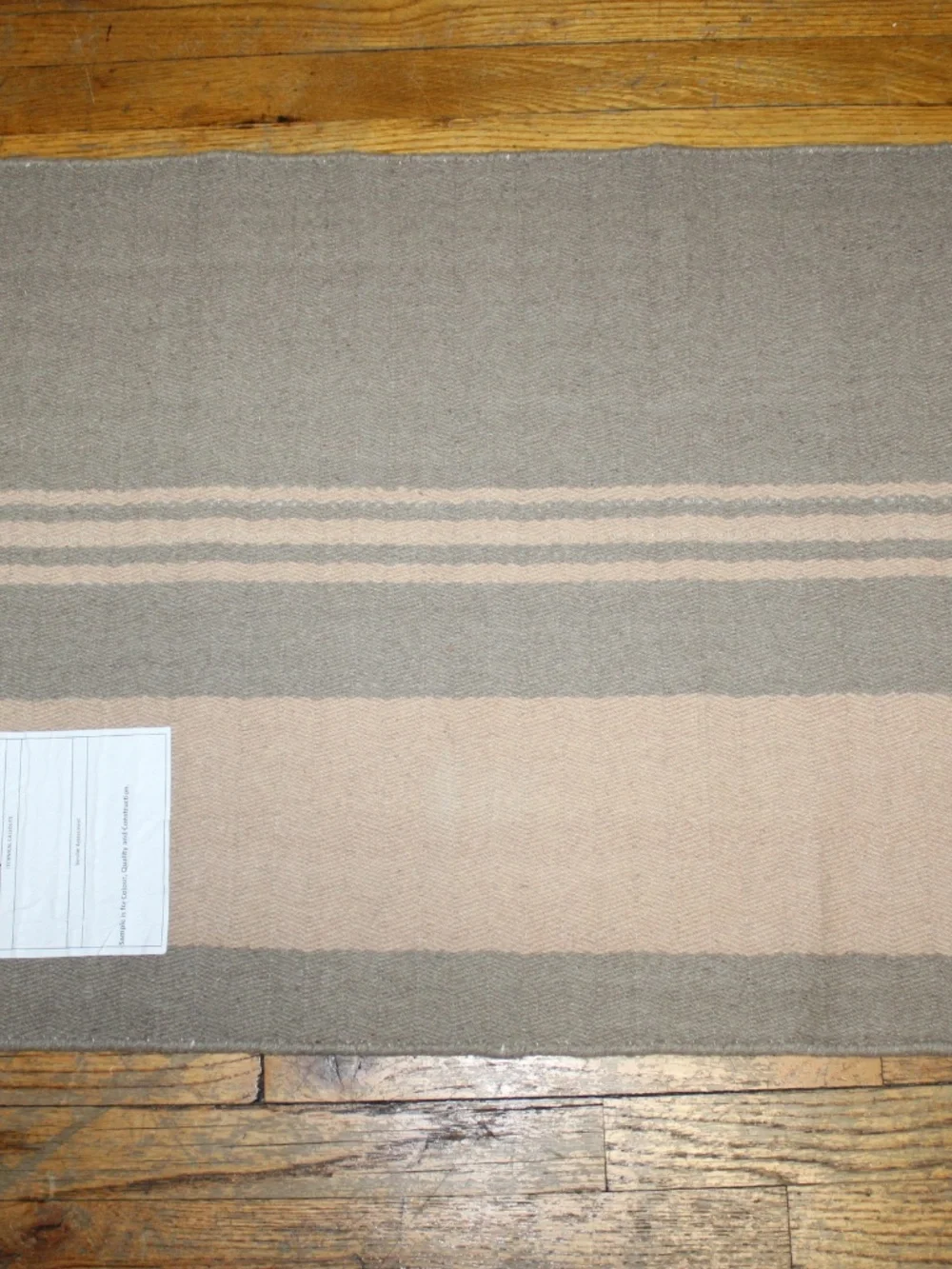 West Elm. Simple Vertical Frame Rug. Sz. 2'x3'